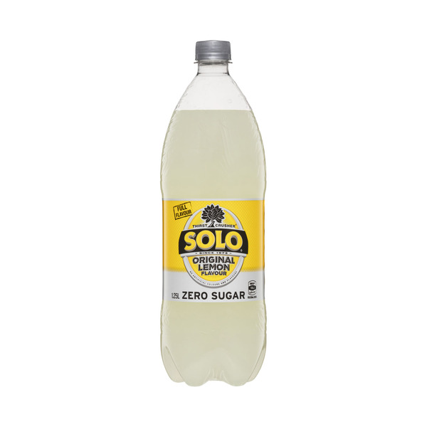 Calories in Solo Zero Sugar Extreme Lemon Soft Drink Bottle